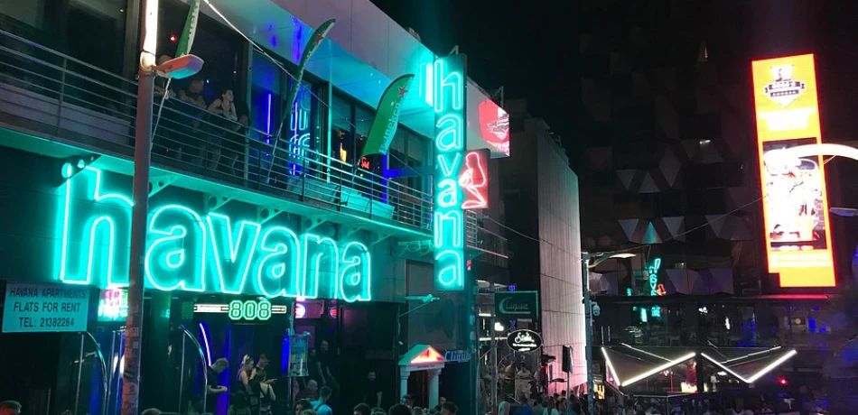 Party All Night: Your Complete Guide to Paceville Nightlife